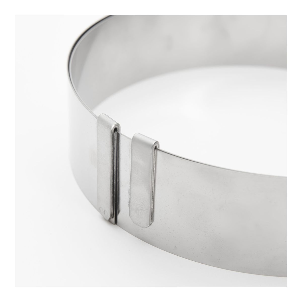 304001 cercle-gradue-extensible-inox-o-18-a-36-cm1