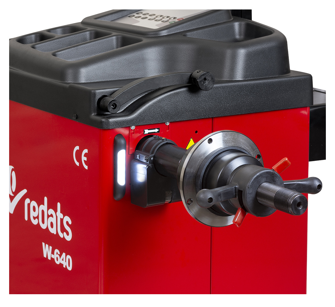 Équilibreuse de roues 100% automatique  – REDATS W-640-10