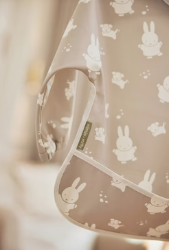 Bavoir à Manches Imperméable Miffy &amp; Snuffy - Olive Green 2