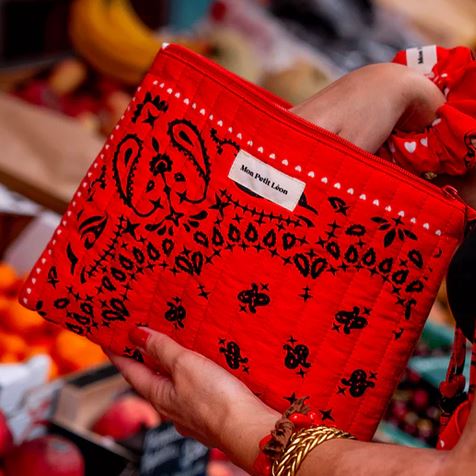 POCHETTE