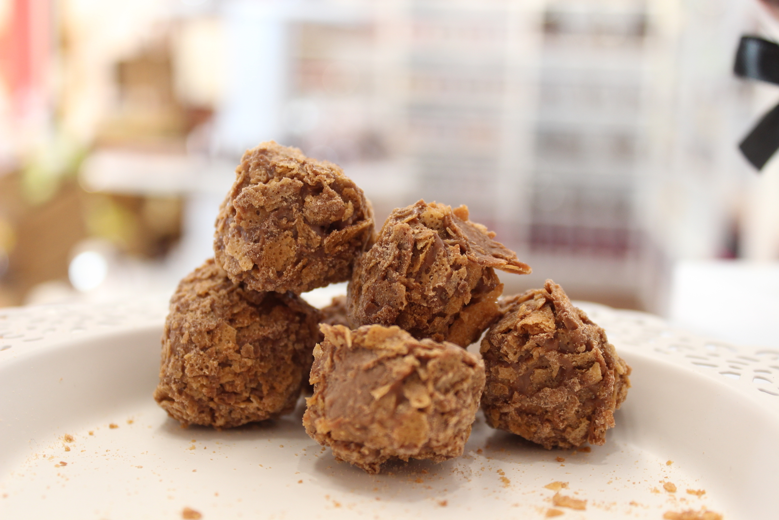 303 - TRUFFES PRALINES CREPE DENTELLE (4)