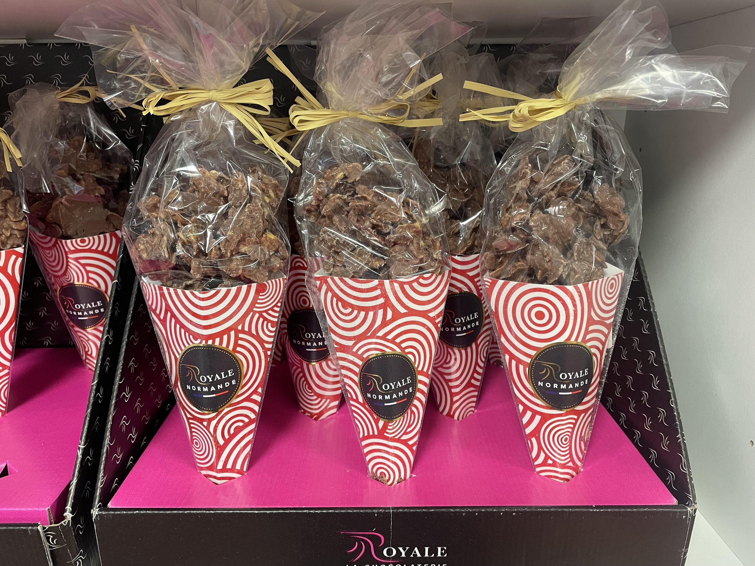 380LC2 - BOUQUET ROSES DES SABLES CARAMEL CHOCOLAT LAIT 150g (2)