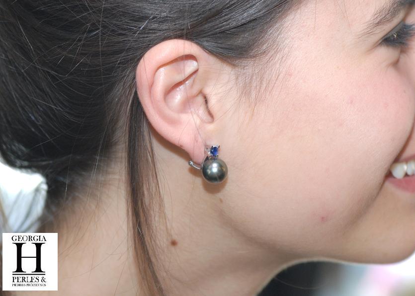 Boucles doreilles saphirs bleu et perles de tahiti bleu vert jungle (4)
