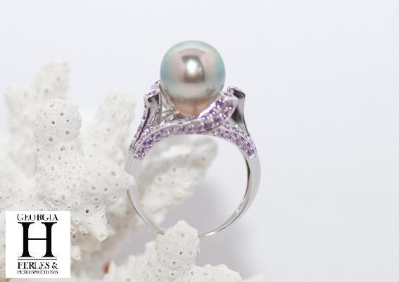 Bague Saphirs violets et perle de tahiti (7)