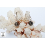 Boucles d'oreilles Crochets perles de tahiti aubergine (2)