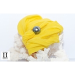 Bracelet manchette soie jaune et perle de tahiti (3)