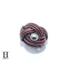 Bague noeud cuir aubergine et perle de tahiti (12)