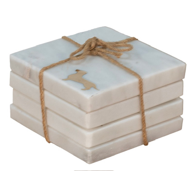 Teckel sous verres 2