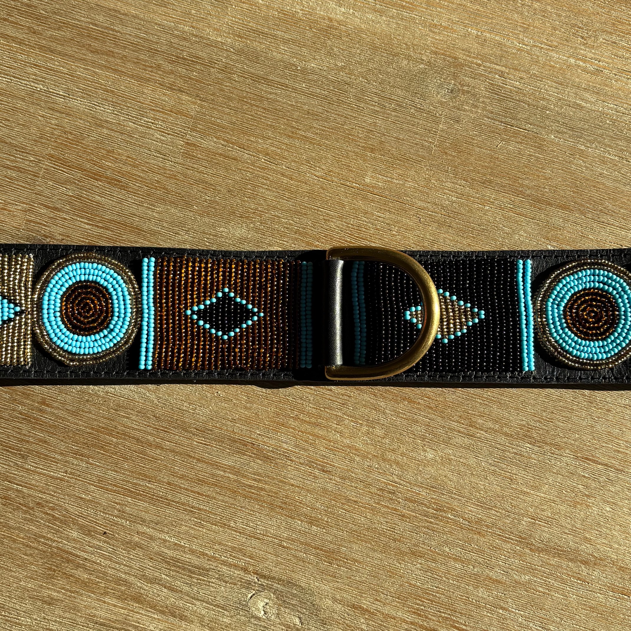 collier 28