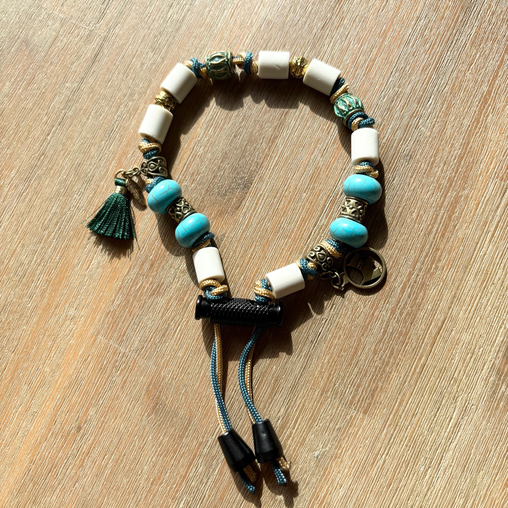 boho25-2-1
