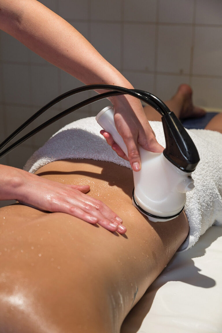 photo cocktail soins minceur silhouette watermass thalacap thalassotherapie mediterranee camargue saintes maries de la mer 768x1152