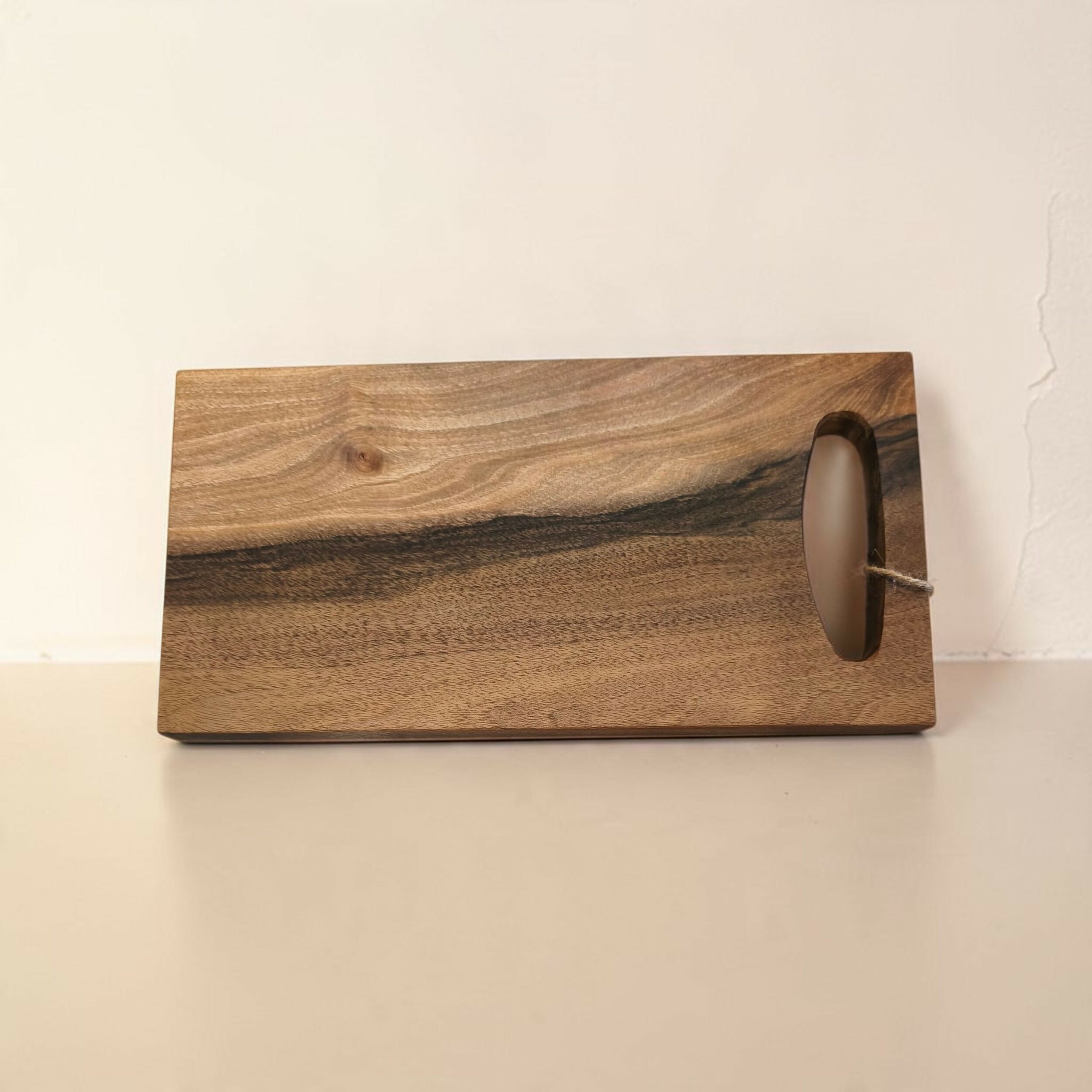 planche à découper originale en noyer