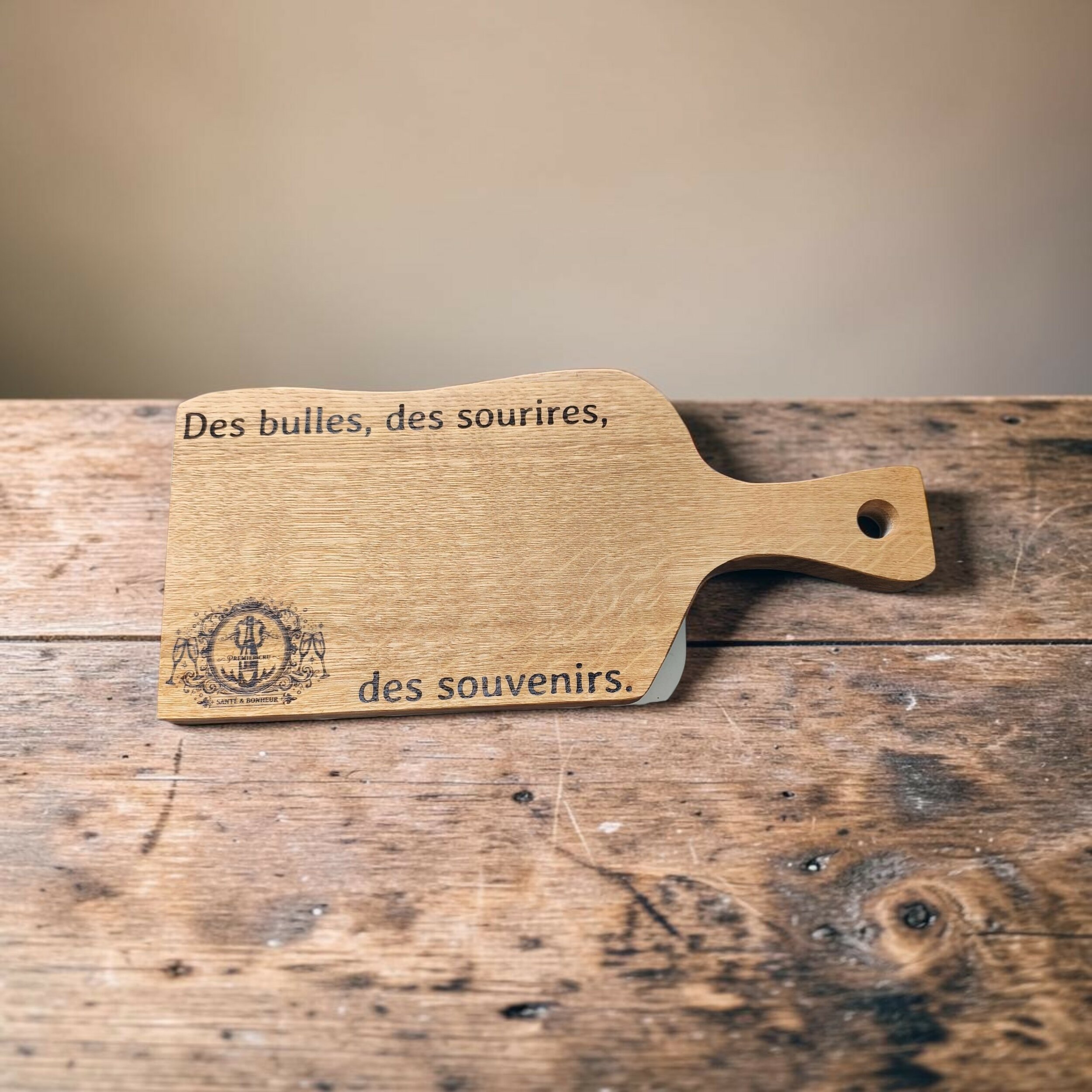 planche apéritive en chêne