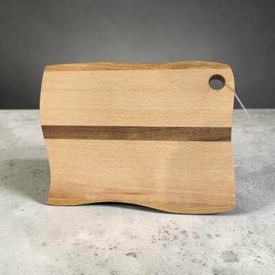 planche à découper en bois forme originale