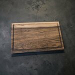 planche à découper en noyer sur pieds