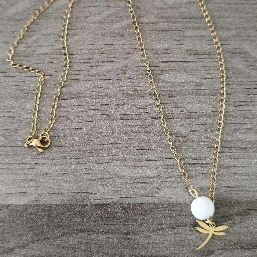 Collier-dores-Magda-zoom