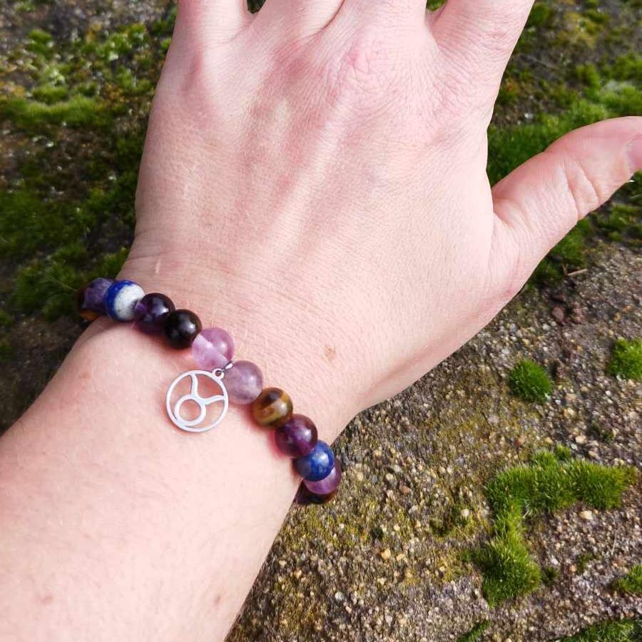 Bracelet-signe-astrologique-Taureau-zoom