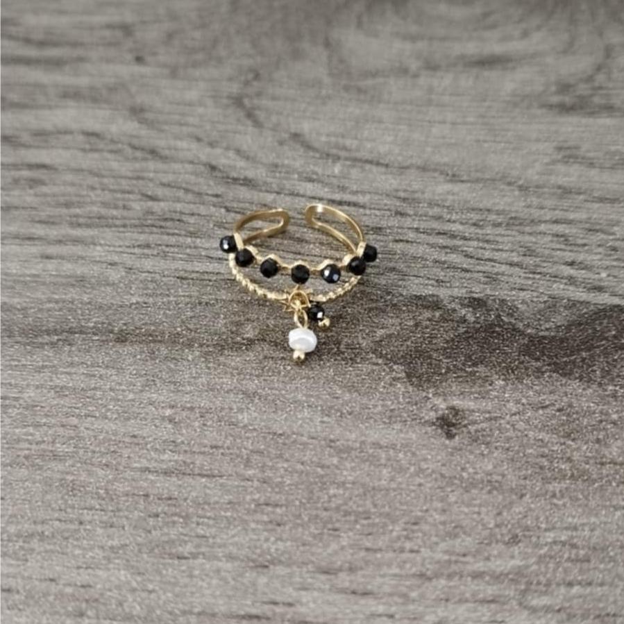 Bague-doree-Maelie-noire-zoom