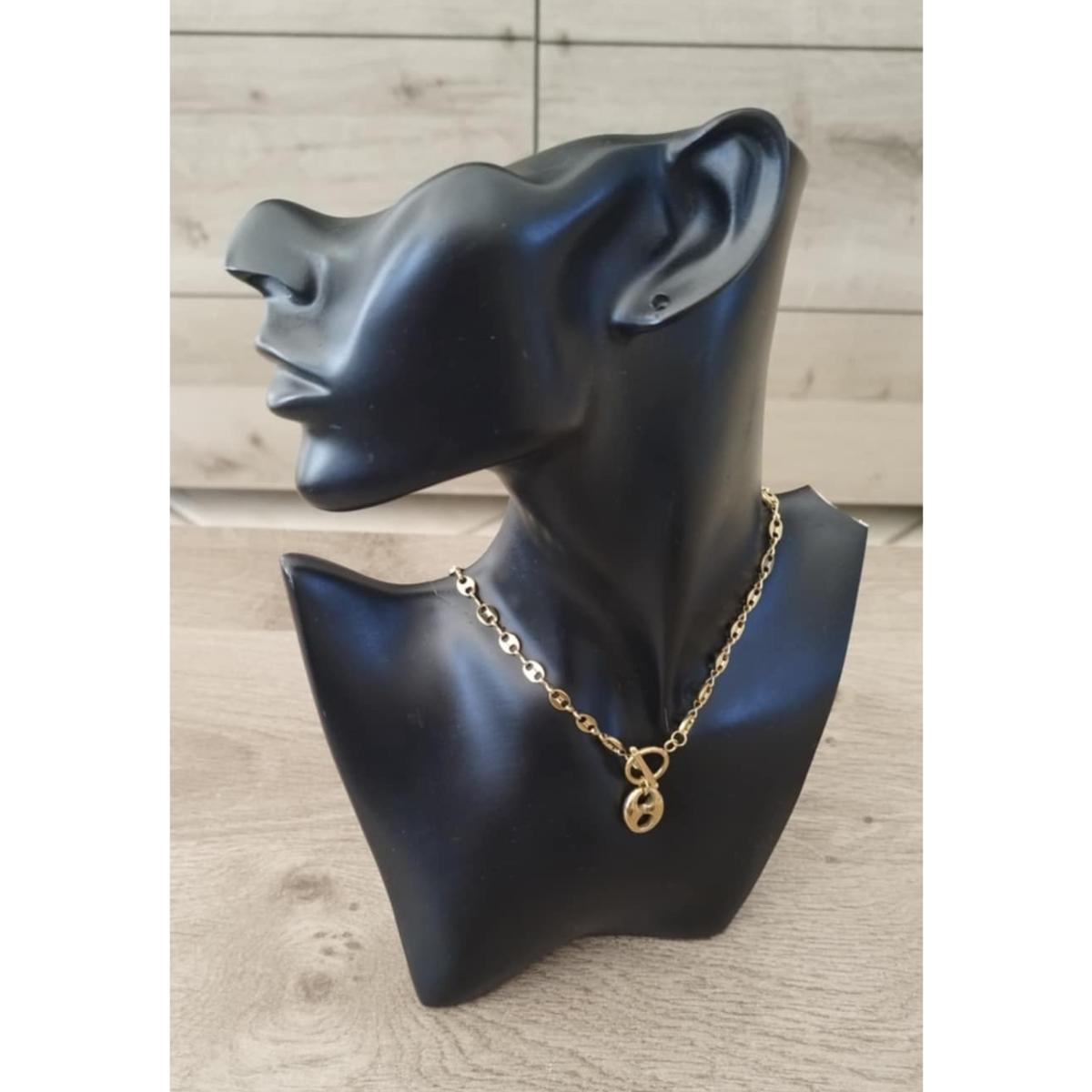 Collier-dore-Isalys-1-zoom