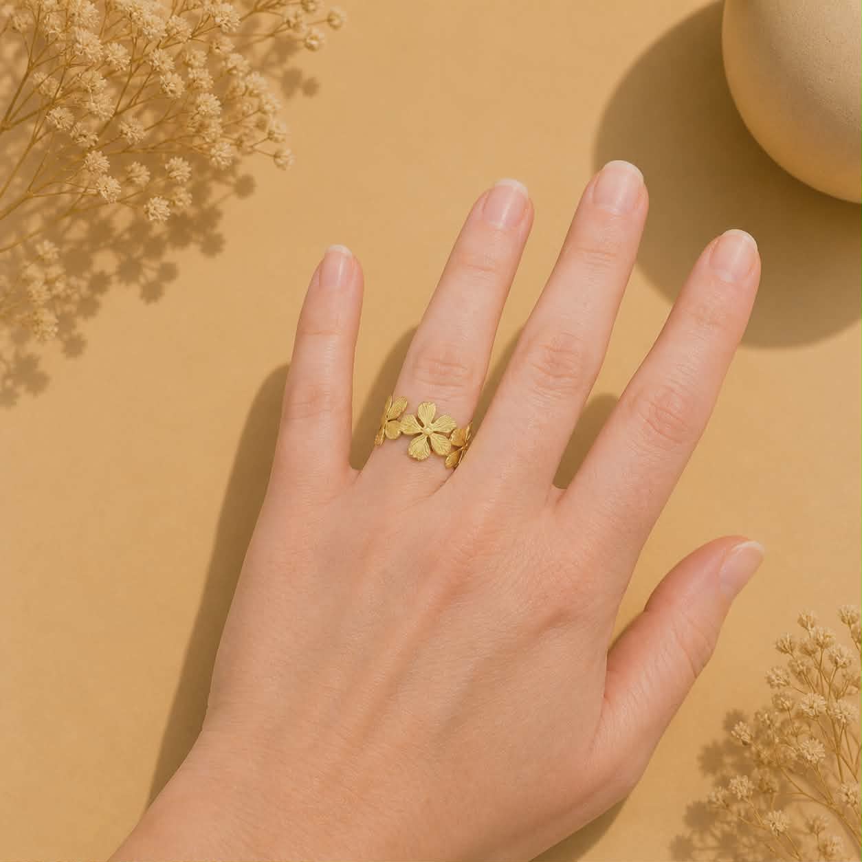 Bague dorée Isia