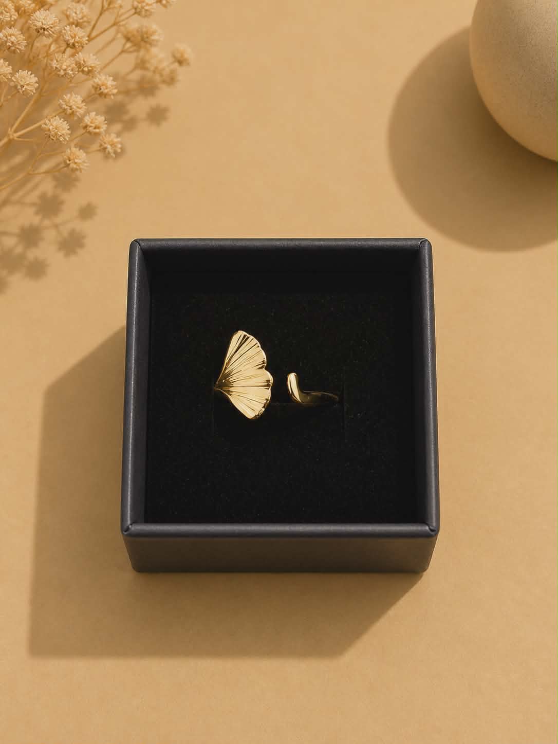 Bague dorée Maddy 1