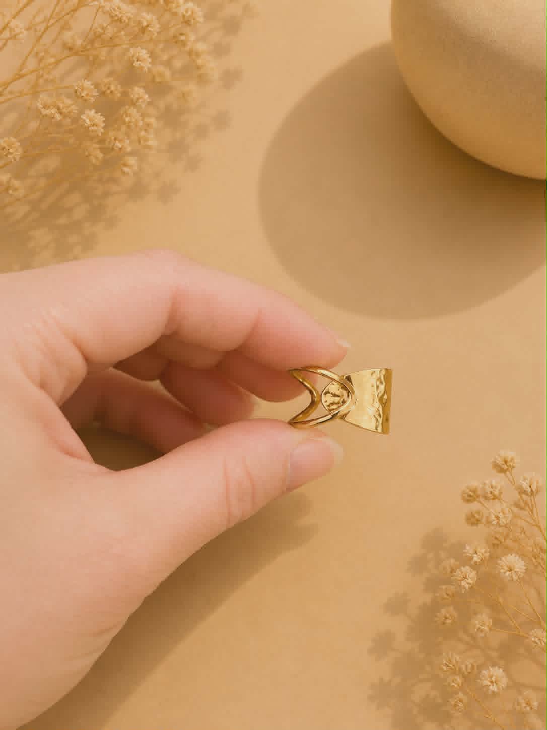 Bague dorée Diane 1