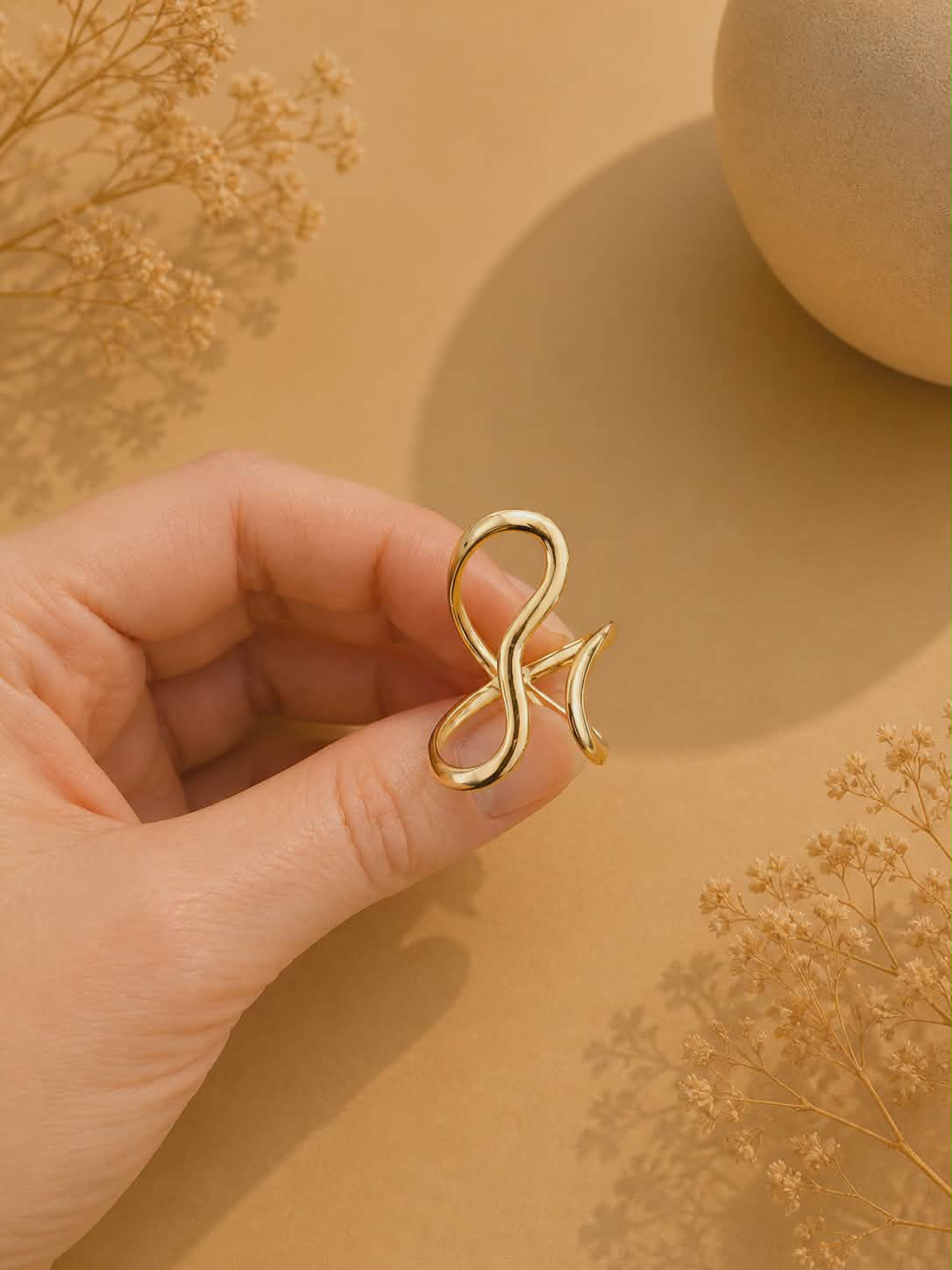 Bague dorée Lyne 1