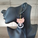 Pendantes dorées dépareillées Coraline 1