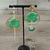 Pendantes-dorees-depareillees-Lauriane-3-zoom