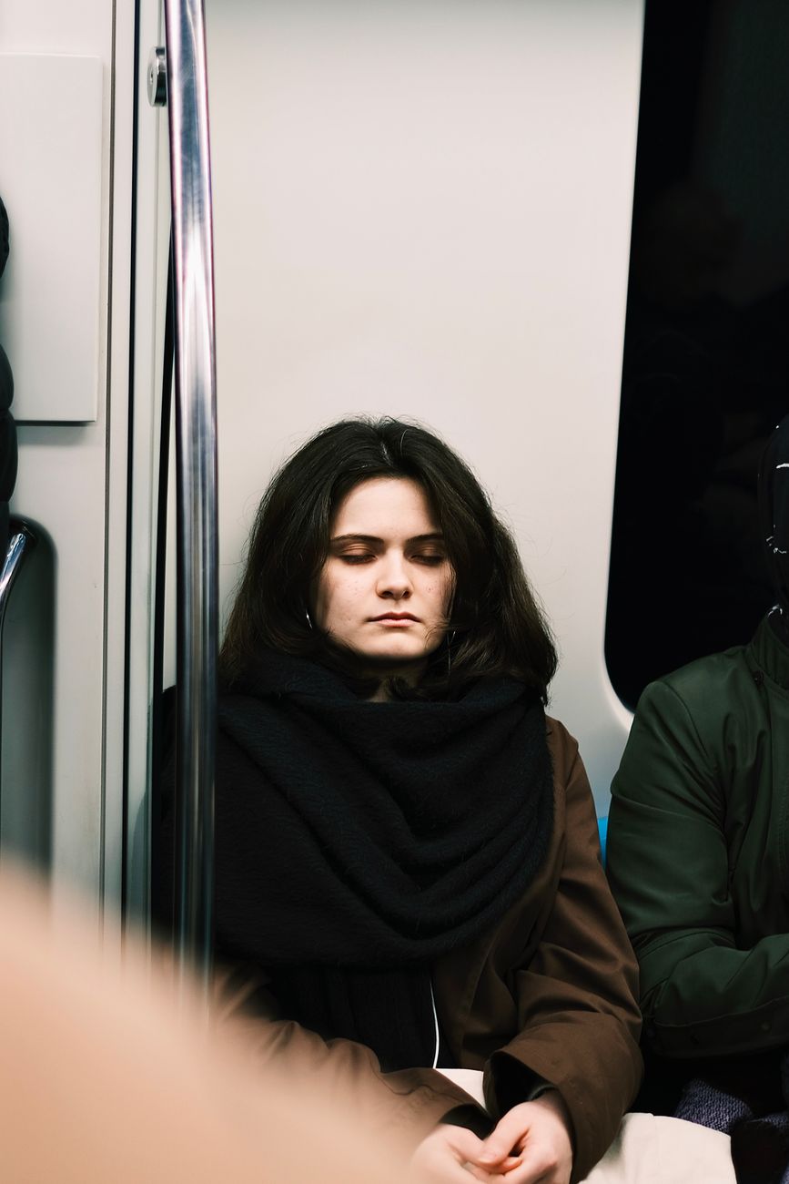 Fatigue liée au trajet domicile-travail : ce que le travail hybride peut réellement changer