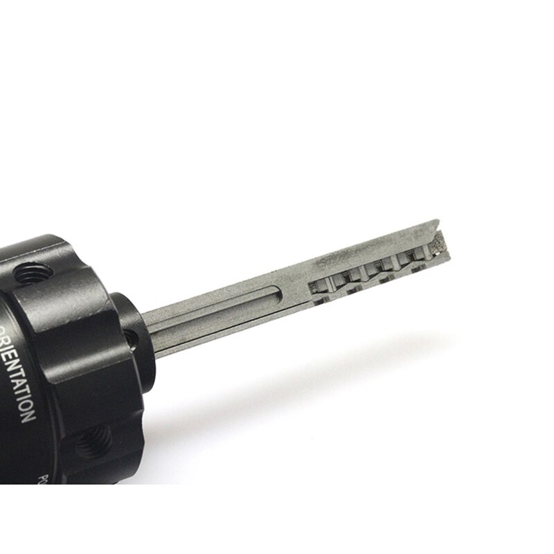 BMW HU100R Turbo Decoder – detail van de metalen punt