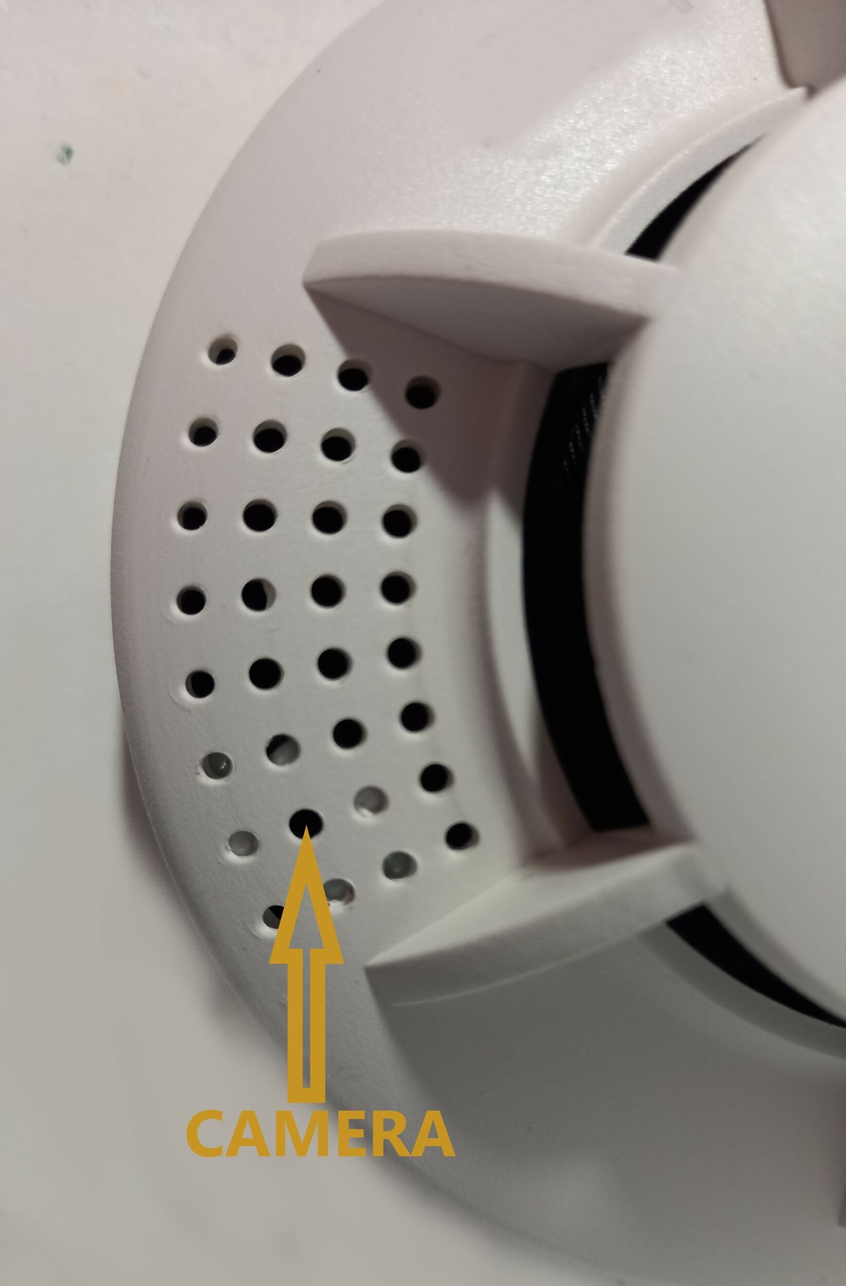 Rookmelder met verborgen WiFi camera 4K – detail van de lens