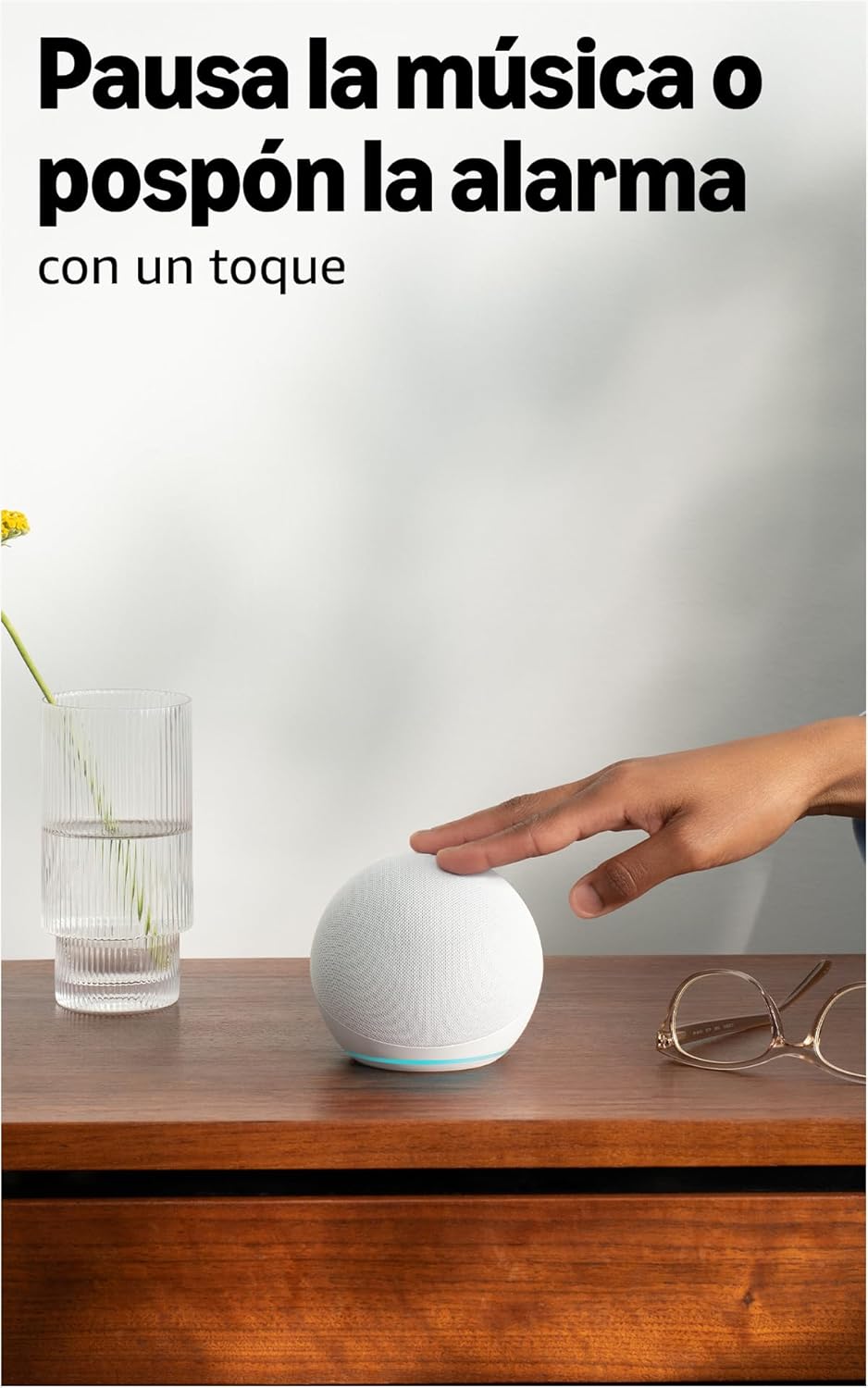 Illustratie van tikbediening voor muziek en wekkers op de Echo Dot
