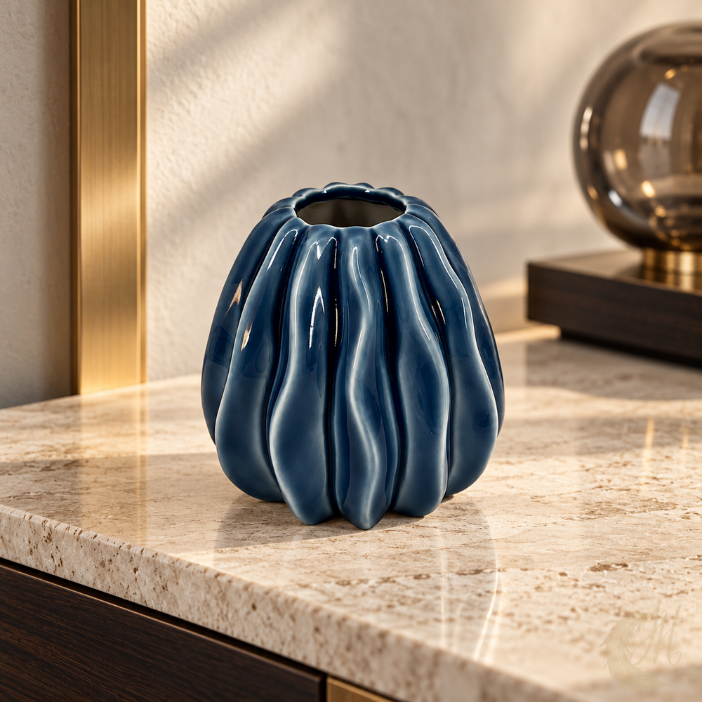 vase-ceramique-texture-bleu-petrole-ambiance