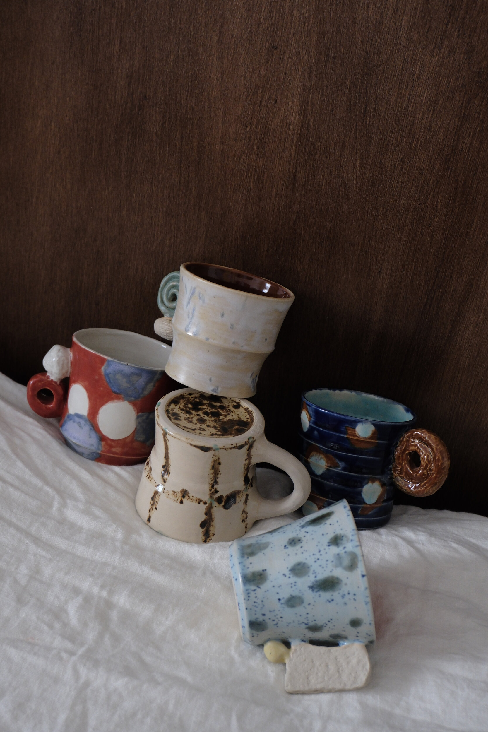 MUGS