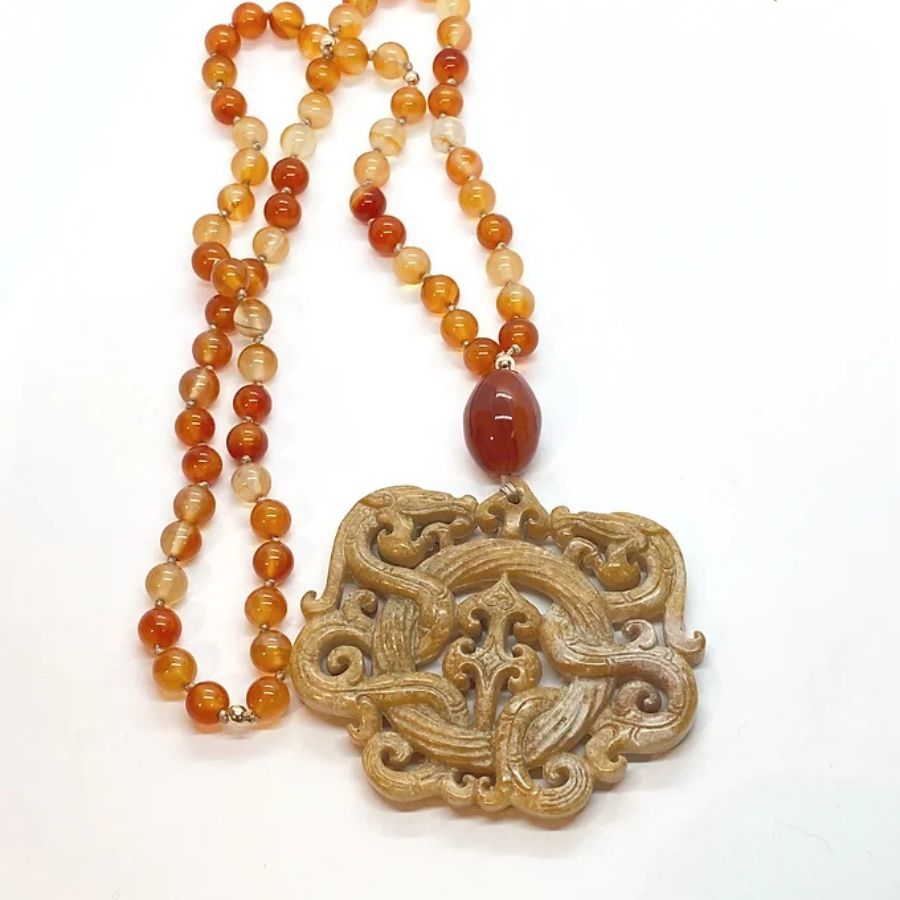 collier-mala-cornaline-jade-jaunejpg