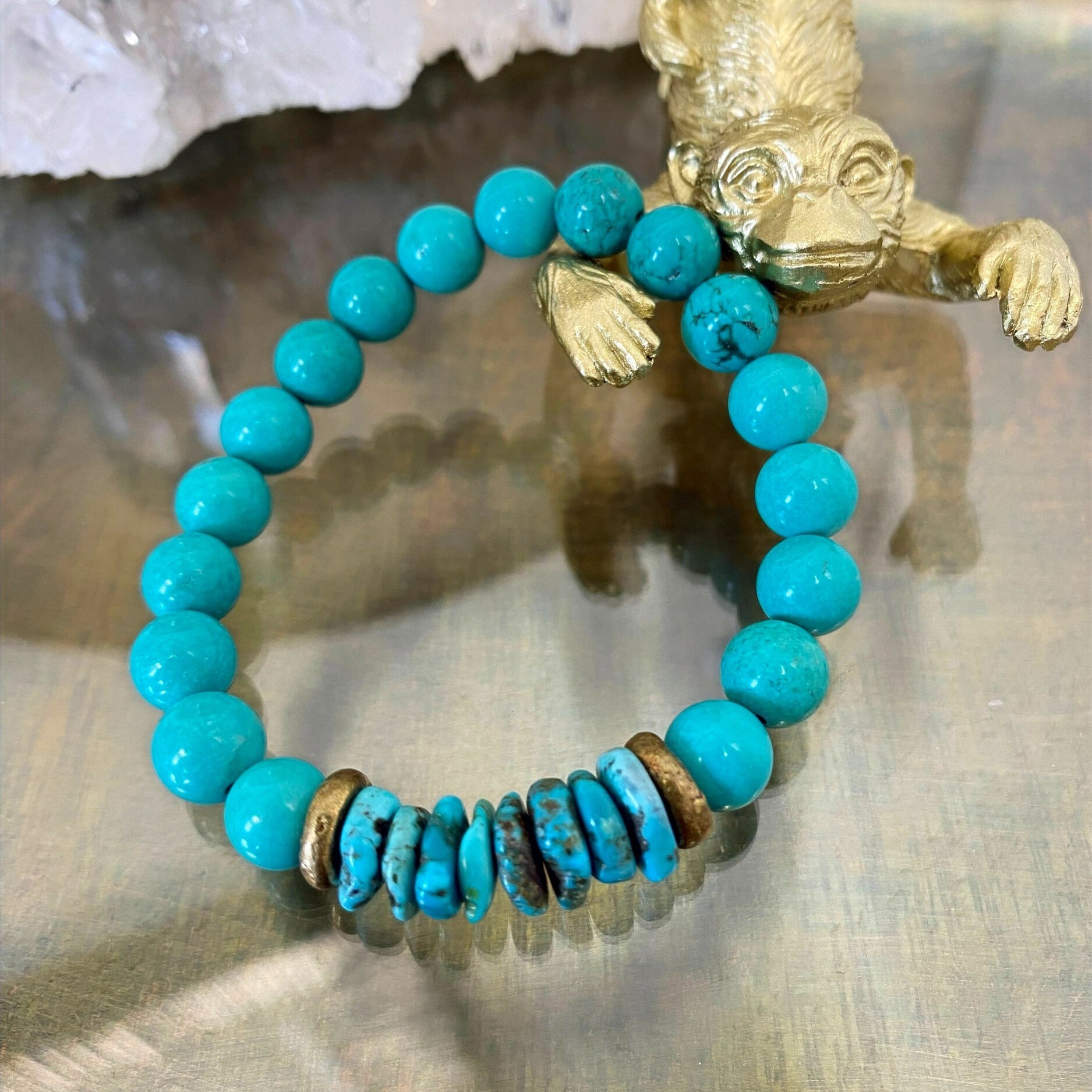 Bracelet en turquoise véritable du Tibet avec éléments en bronze