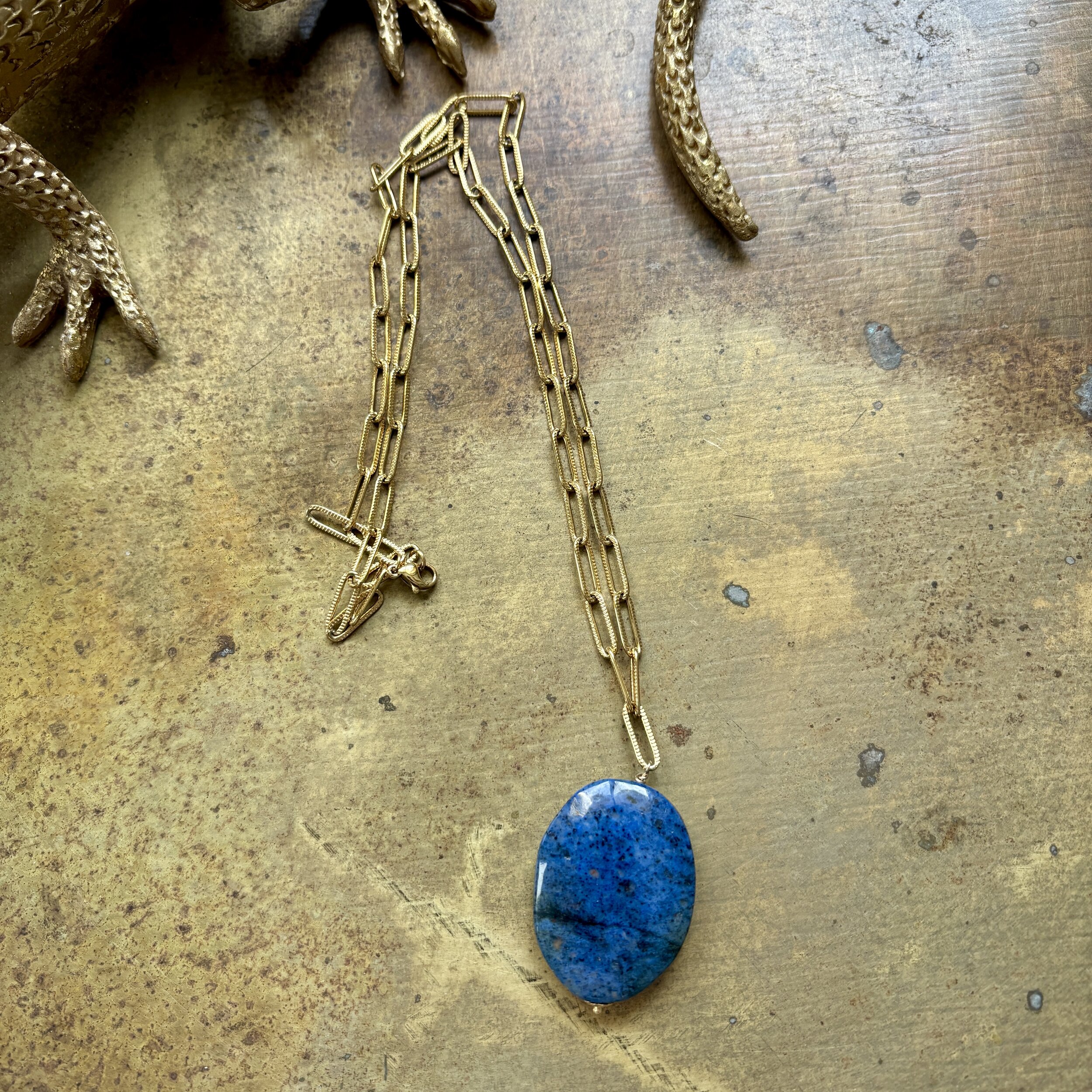 collier-dumortierite
