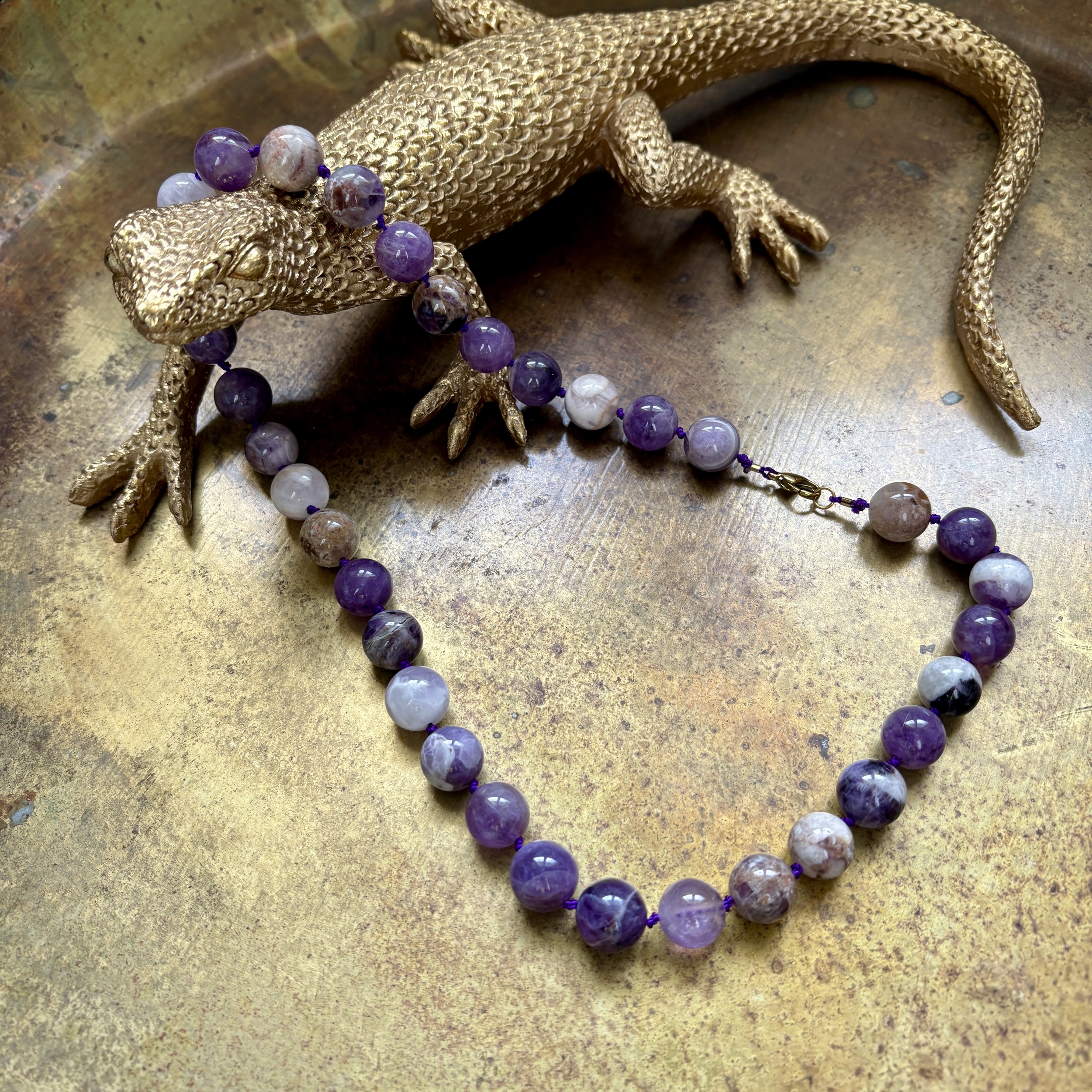 collier-ras-du-cou-amethyste-artisanal-femme