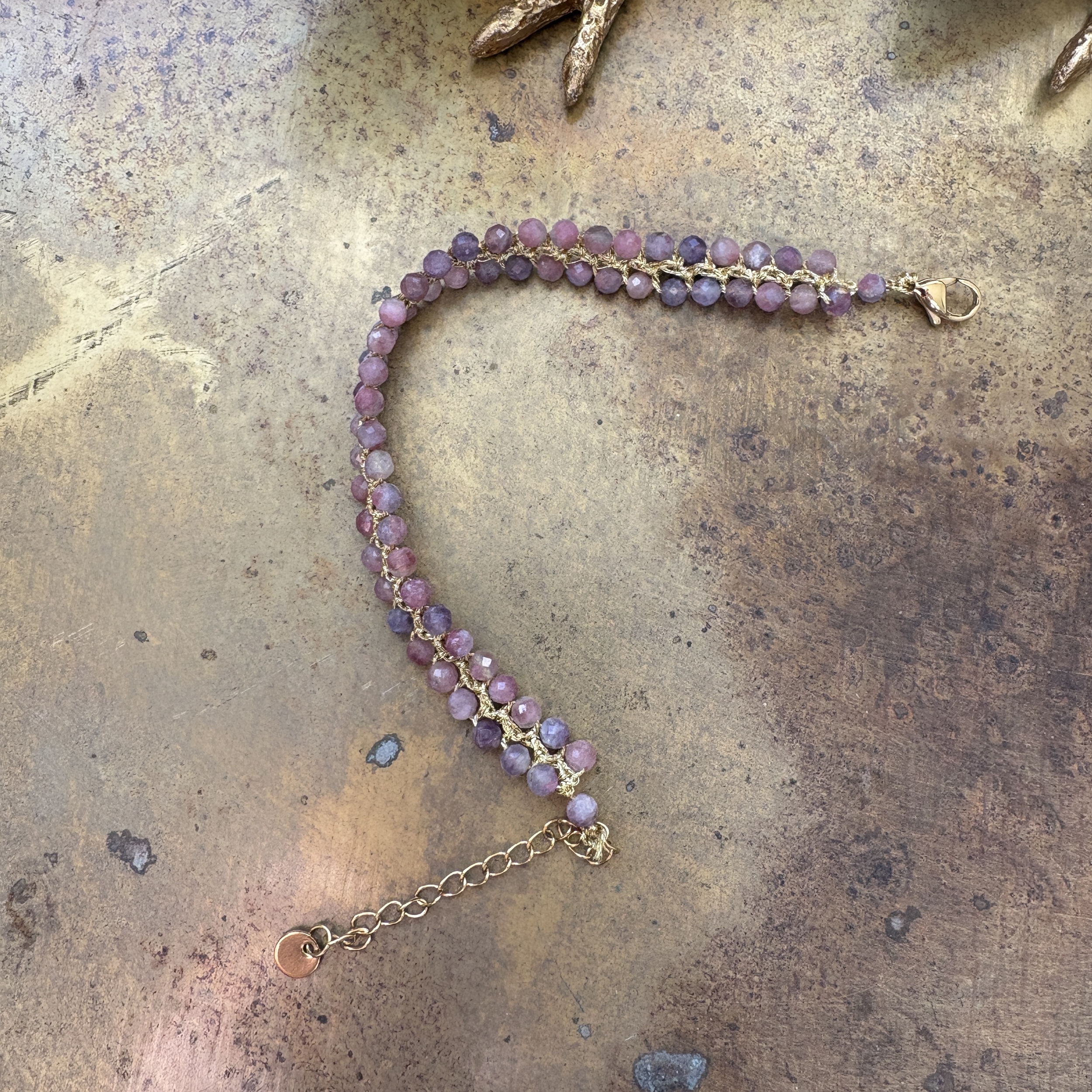Bijoux en crochet et pierres fait main