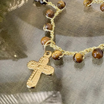 collier-croix-oeil-du-tigre