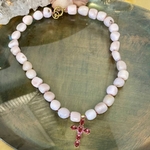 collier-opale-rose-croix