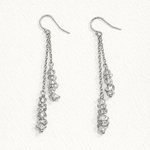 esquisse-noir-et-blanc-boucles-d-oreilles