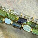 Bracelet triple rang en jade et calcédoine verte 2