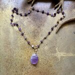 collier ras du cou en améthystes