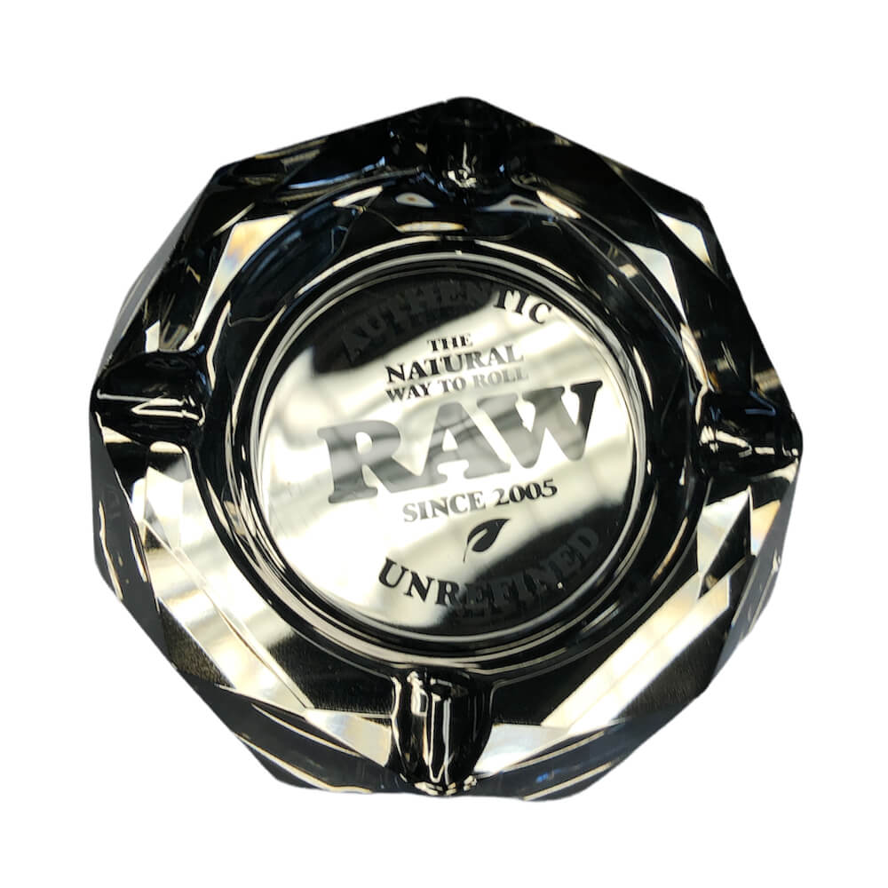 raw-cendrier-thick-glass-ashtray-the-dark-side