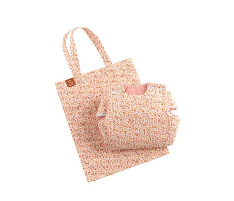 gigoteuse-naissance-motif-floral-Esmee-bebe-sauthon-2