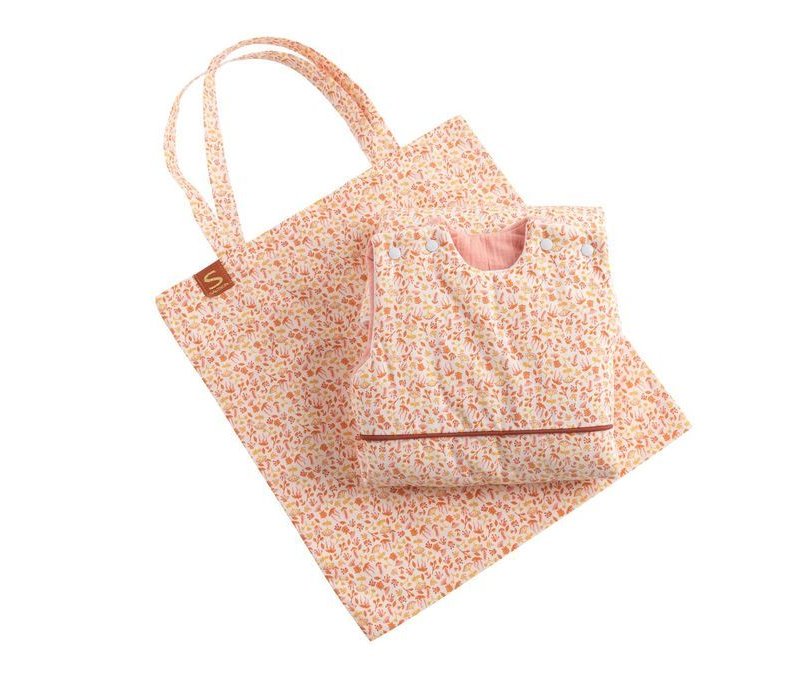 gigoteuse-0-6-mois-motif-floral-Esmee-bebe-sauthon-2