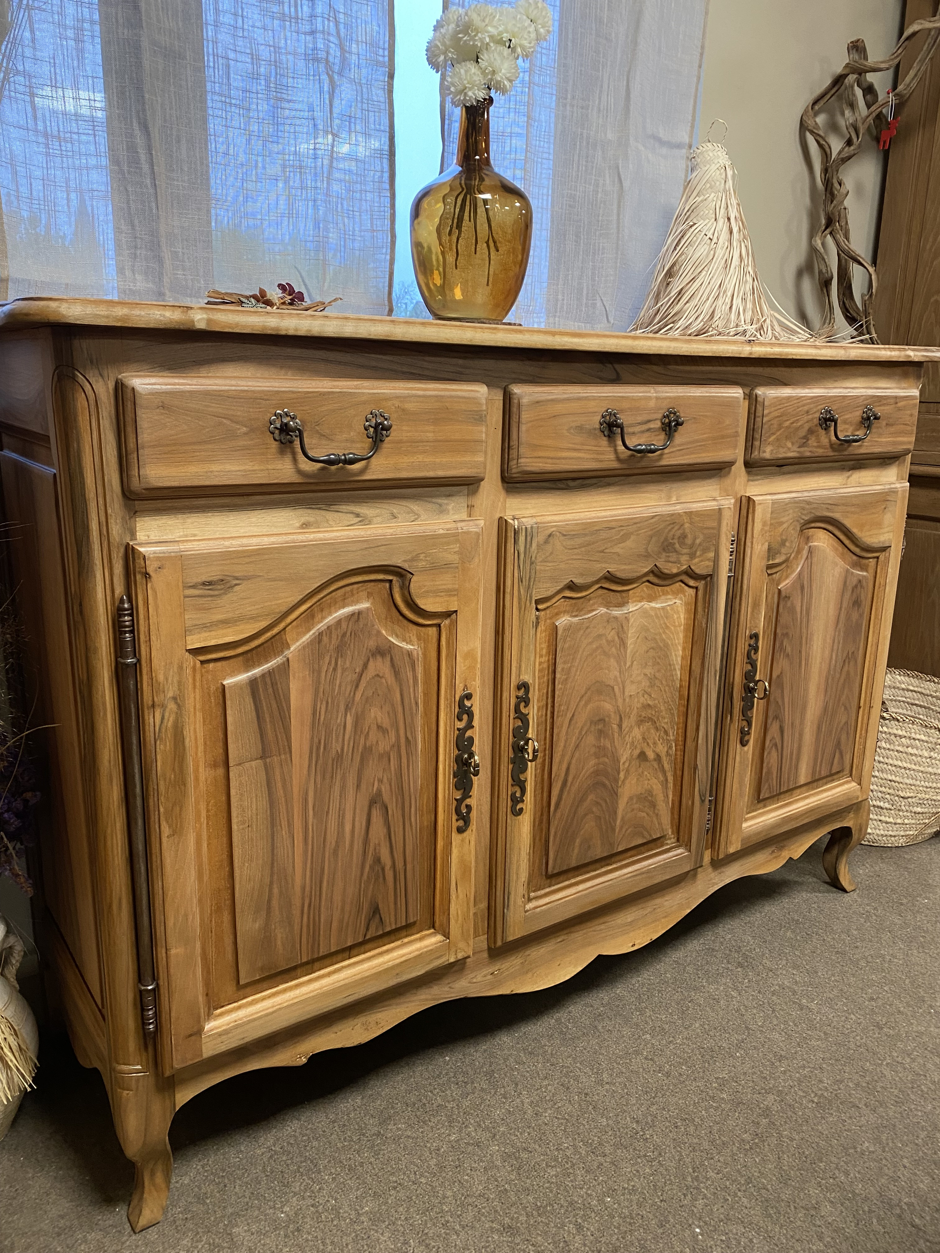 Buffet ancien