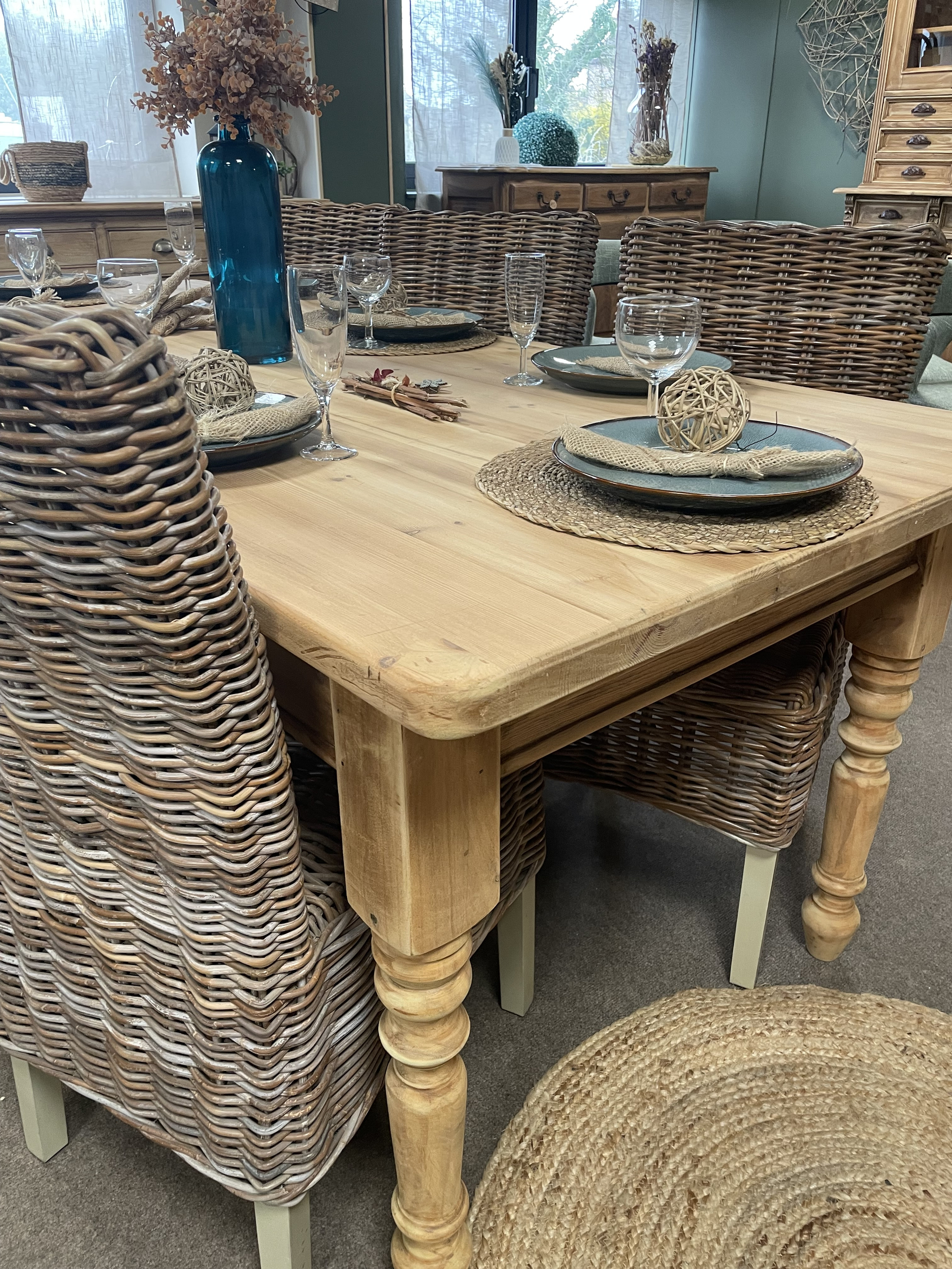 Table en bois massif
